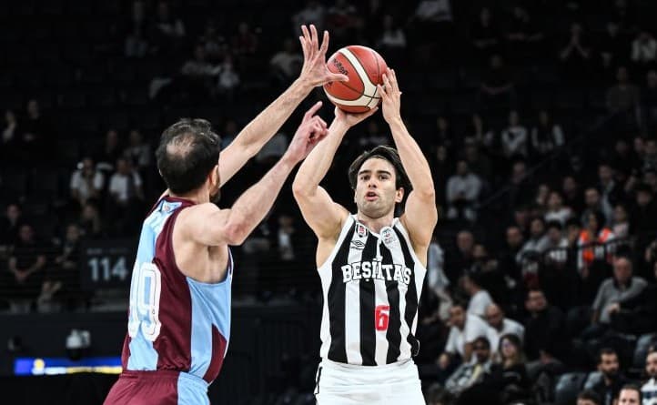 Trabzonspor Beşiktaş Deplasmanından Mağlup Döndü