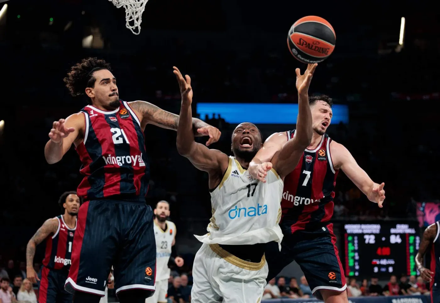 Dubai Basketball, Baskonia Deplasmanında Kabengele İle Güldü: 79-93