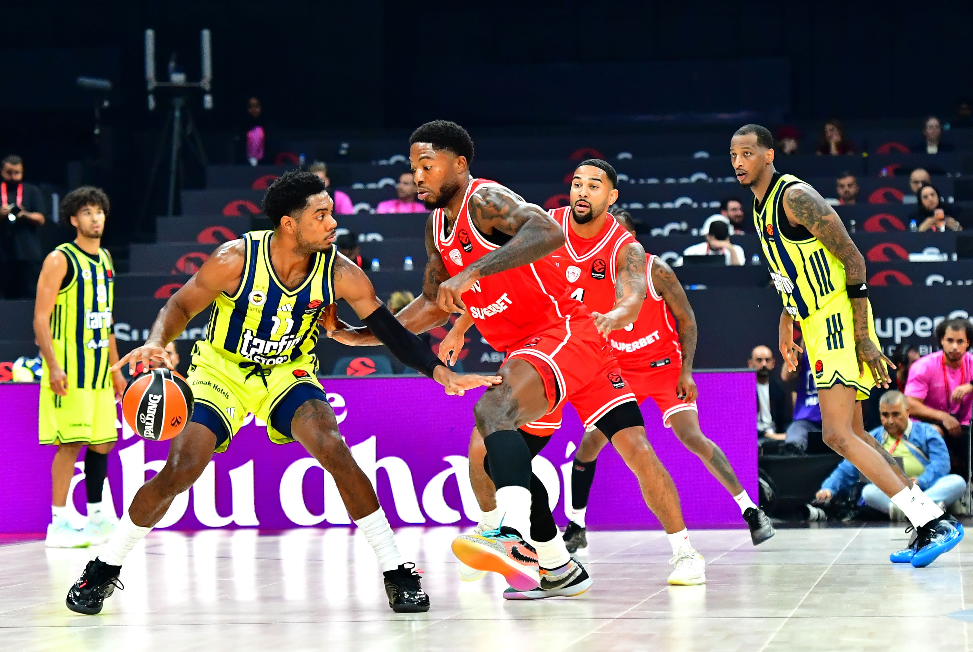 Son Çeyrekte Kayıp: Olympiacos 92-90 Fenerbahçe Tarfin